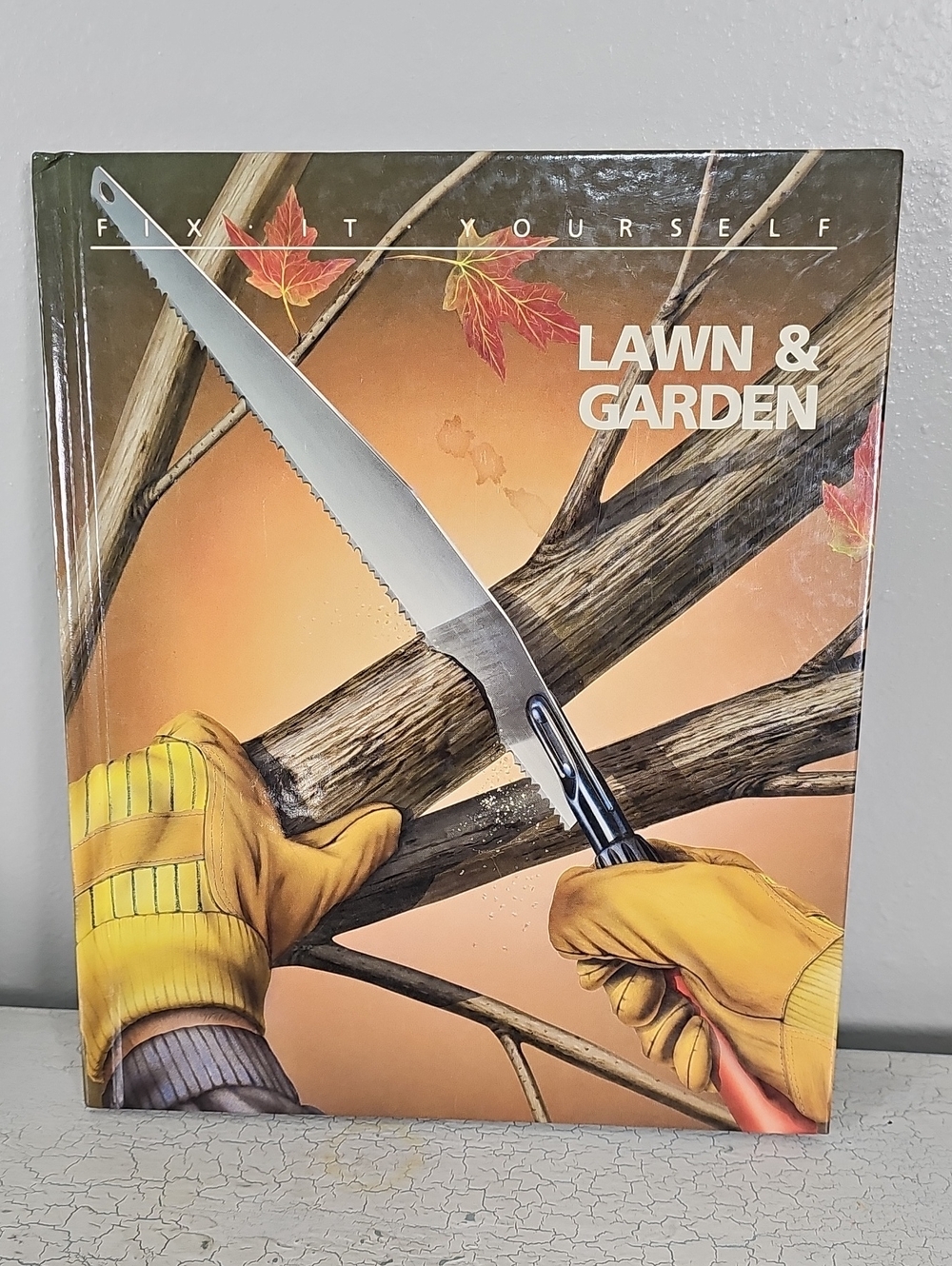 🏡 Time Life Fix It Yourself Lawn & Garden Hardcover Book